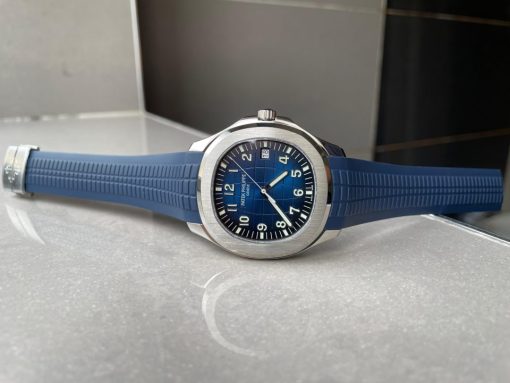 Replica PATEK PHILIPPE Aquanaut 5168G 42mm SS ZF 1:1 Best Edition Blue Dial on Blue Rubber Strap 324CS - Image 9