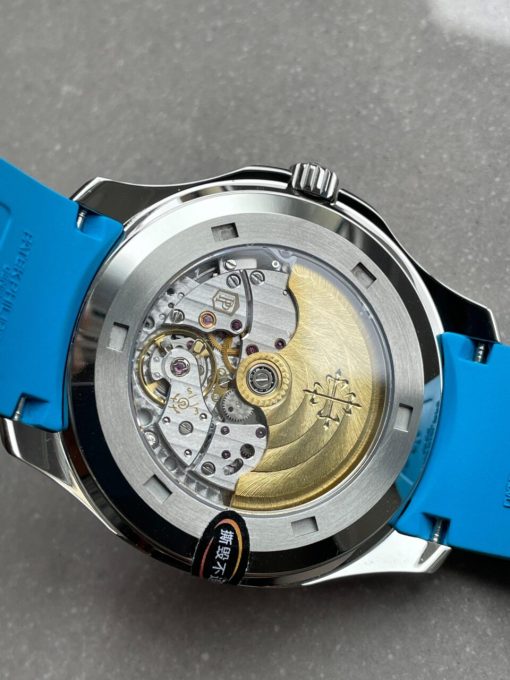 Replica PATEK PHILIPPE Aquanaut 5168G 42mm SS 3KF 1:1 Best Edition Black Dial on Light Blue Rubber Strap A324 V2 - Image 8