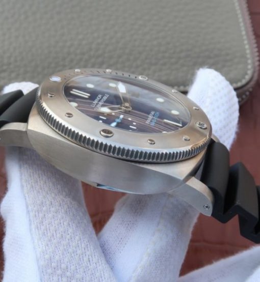 Replica Panerai XF PAM692 Titanium Blue Dial Rubber Strap P.9010 - Image 5