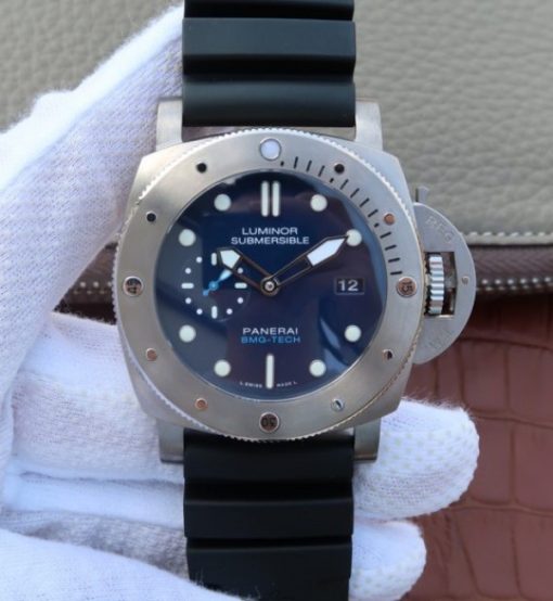Replica Panerai XF PAM692 Titanium Blue Dial Rubber Strap P.9010