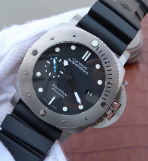 Replica Panerai ZF PAM1305 Titanium Black Dial Rubber Strap P.9010 - Image 2