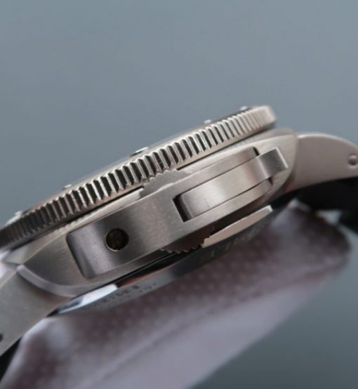 Replica Panerai VSF PAM719 Titanium Rubber Strap P.9001 Super Clone - Image 3