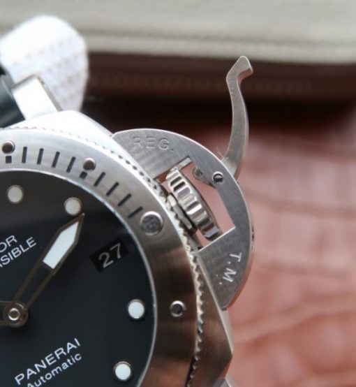 Replica Panerai XF Luminor Submersible PAM682 Rubber Strap P.9010 - Image 5