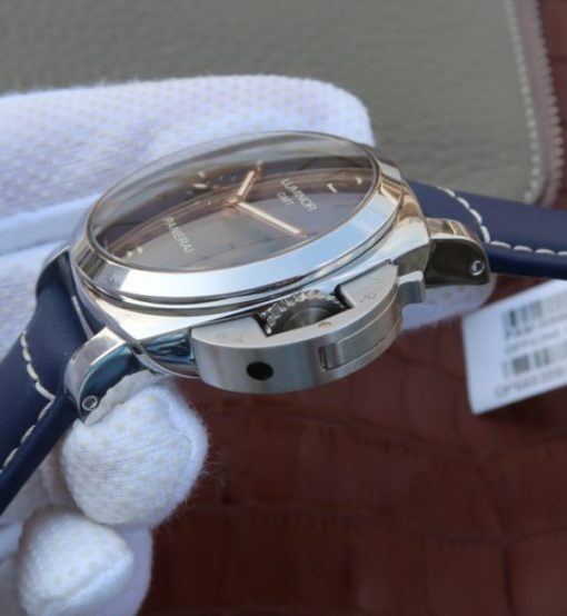 Replica Panerai VSF PAM688 Blue Dial Blue Leather Strap P.9001 Super Clone - Image 4