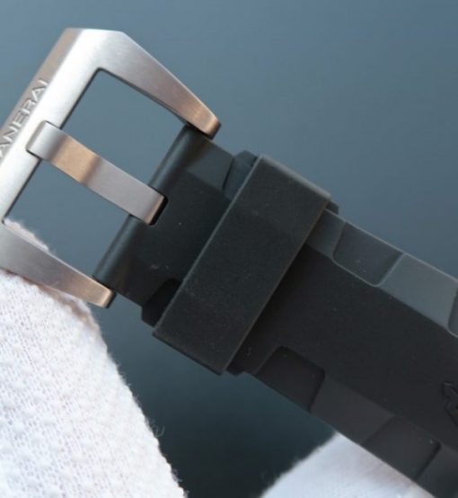 Replica Panerai SF PAM389 Black Rubber Strap P9000 Clone - Image 6
