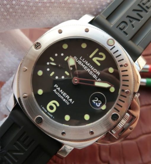 Replica Panerai XF PAM024 Black Dial Rubber Strap A7750 - Image 2