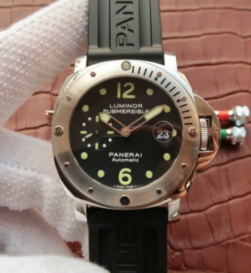 Replica Panerai XF PAM024 Black Dial Rubber Strap A7750