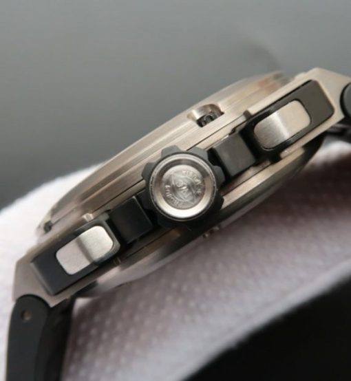 Replica IWC Ingenieur Chrono IW386503 Titanium Case - Image 4