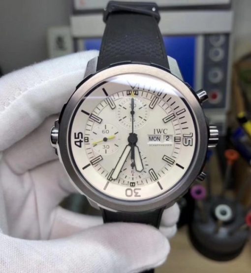 Replica IWC V6 Aquatimer Chrono IW3768 White Dial SS Bracelet A7750