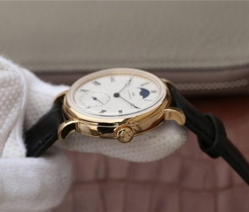 Replica IWC Vintage IW544803 White Dial YG Black Leather Strap - Image 4