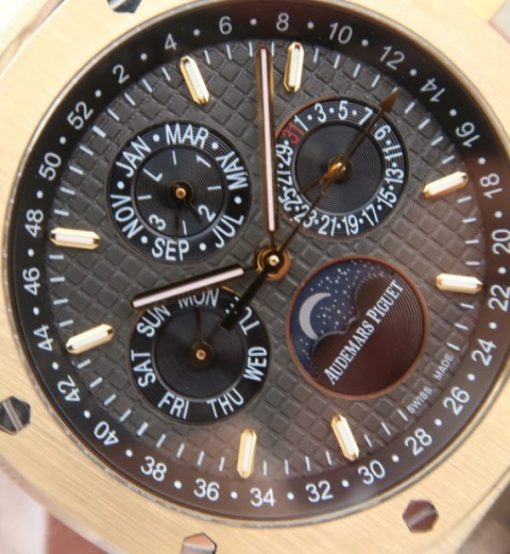 Replica Audemars Piguet JF Royal Oak 41mm 26574 YG Black Dial Leather Strap A5134 - Image 3