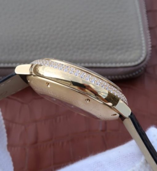 Replica Cartier Ballon Bleu De Cartier Chrono YG Black Dial Diamonds Bezel A8101 - Image 5