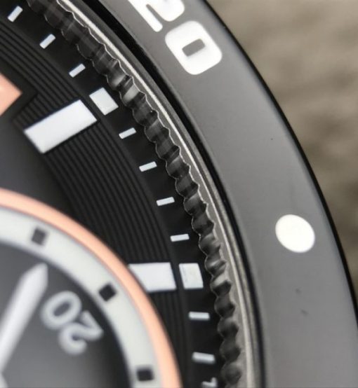 Replica Cartier JJF Calibre De Cartier Diver DLC Black Dial RG Bezel Black Rubber Strap A23J - Image 10