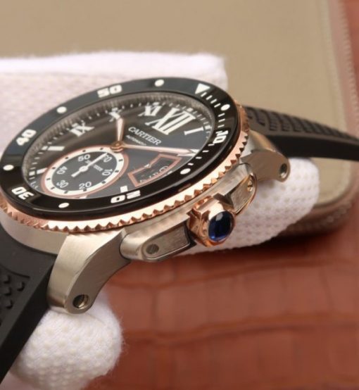 Replica Cartier JJF Calibre De Cartier Diver SS Black Dial RG Bezel Black Rubber Strap A23J - Image 4