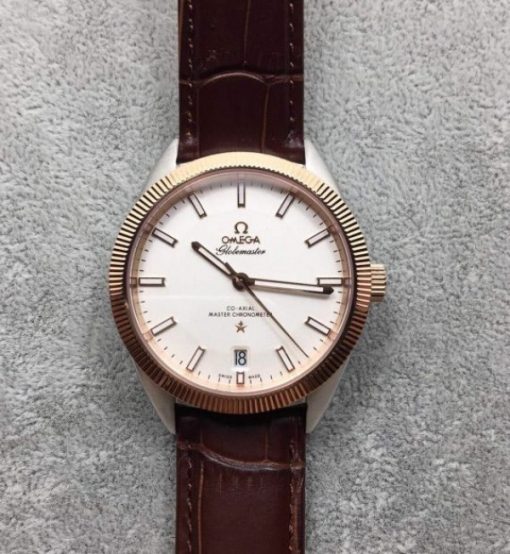 Replica Omega Globemaster Master Chronometer White Dial RG Bezel Leather Strap A8913