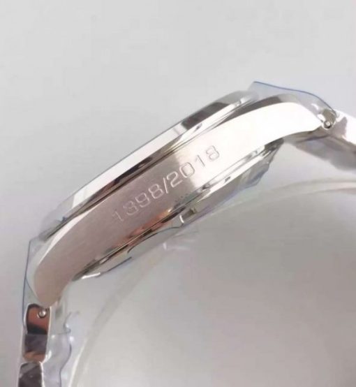 Replica Omega XF Seamaster CO-AXIAL Master PyeongChang 2018 Black Dial SS Bracelet A8500 - Image 5