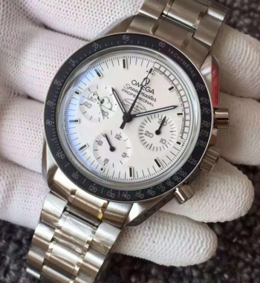 Replica Omega Speedmaster Snoopy White Dial SS Bracelet Manual Winding Chrono Movement - Image 2