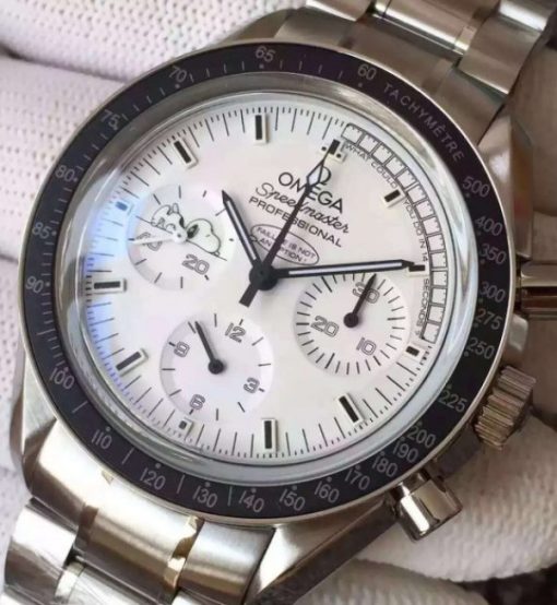 Replica Omega Speedmaster Snoopy White Dial SS Bracelet Manual Winding Chrono Movement - Image 3