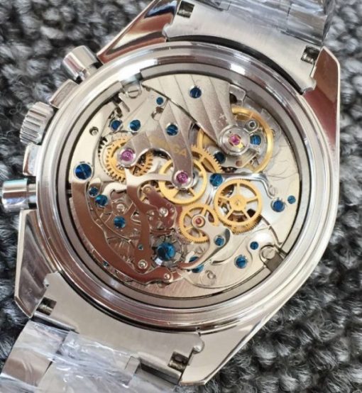 Replica Omega Speedmaster Snoopy White Dial SS Bracelet Manual Winding Chrono Movement - Image 6