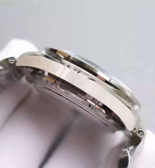 Replica Omega Speedmaster Moonwatch Chrono Dark Side Of The Moon SS Bracelet A9300 - Image 4