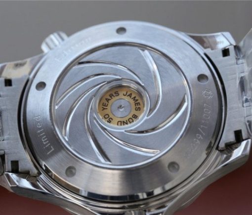 Replica Omega Seamaster 300M Chronometer SS “007” Limited Edition SS Bracelet A2824 - Image 11