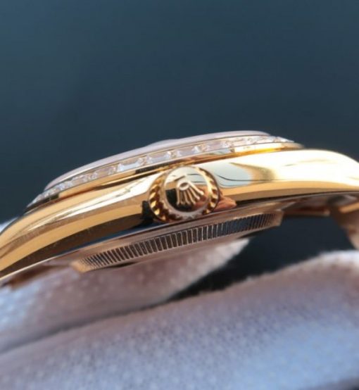 Replica Rolex Day-Date II RG Gold Dial Diamonds Bezel White/Red Crystal Markers RG Bracelet A3255 - Image 3
