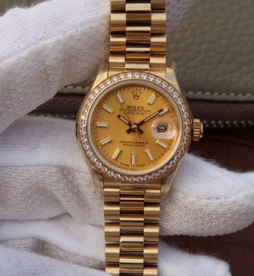 Replica Rolex DateJust 31mm Diamonds Bezel RG Case RG Gold Dial A2235