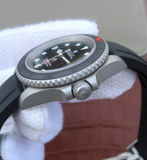 Replica Rolex Submariner Fragment Black Dial Ceramic Bezel Rubber Strap A2836 - Image 4