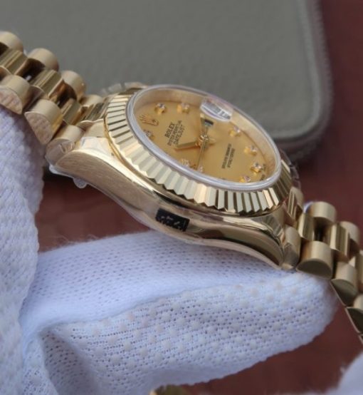 Replica Rolex DateJust 31mm Fluted Bezel RG Case RG Gold Dial A2235 - Image 5