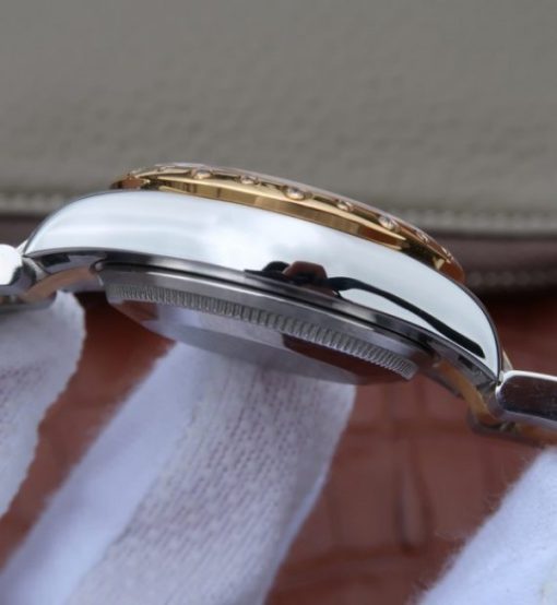 Replica Rolex DateJust 31mm Diamonds Bezel Roman Markers White Dial Bracelet A2235 - Image 4