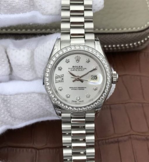 Replica Rolex DateJust 28mm Diamonds Bezel White Dial Diamonds Rome Markers Bracelet A2236