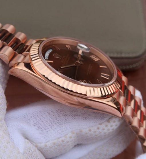 Replica Rolex Day-Date 40mm 228235 RG Noob Brown Dial Roman Markers RG Bracelet A3255 - Image 8