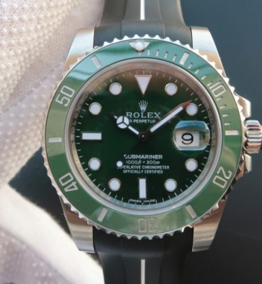 Replica Rolex Submariner 116610 LV Green Ceramic Noob V7 Black Rubber Strap A3135