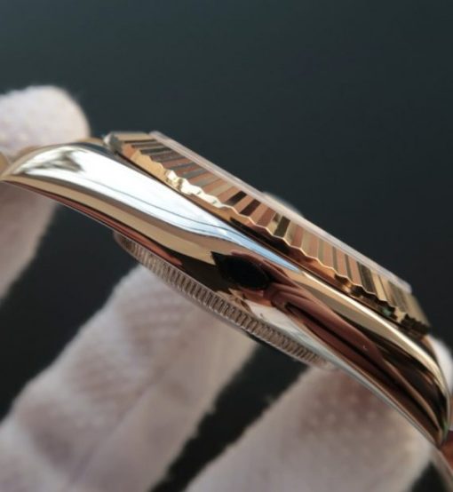 Replica Rolex DateJust II 41mm SS/YG Silver Dial Stick Marker SS/YG Bracelet A2824 - Image 4