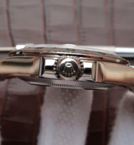 Replica Rolex EXPLORER II 42mm 216570 Noob Black Dial SS Bracelet A3187 - Image 4