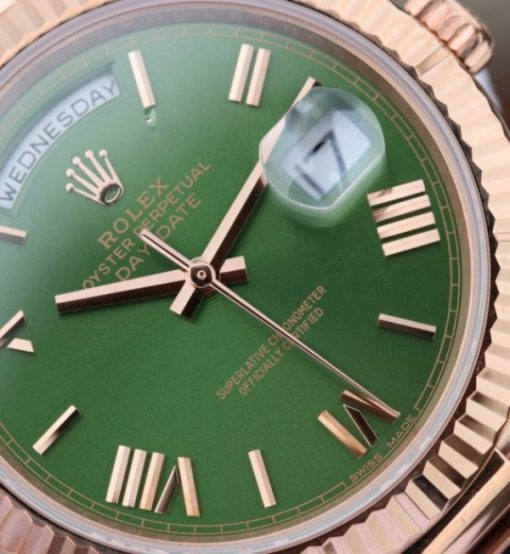 Replica Rolex Day-Date 40mm 228235 RG Noob Green Dial Roman Markers RG Bracelet A3255 - Image 3