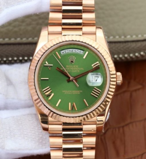 Replica Rolex Day-Date 40mm 228235 RG Noob Green Dial Roman Markers RG Bracelet A3255