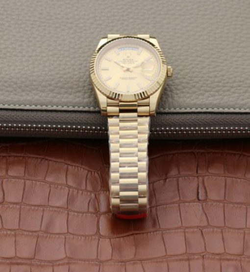 Replica Rolex Day-Date 40mm 228238 YG Noob YG Dial Lume Markers YG Bracelet A3255 - Image 8