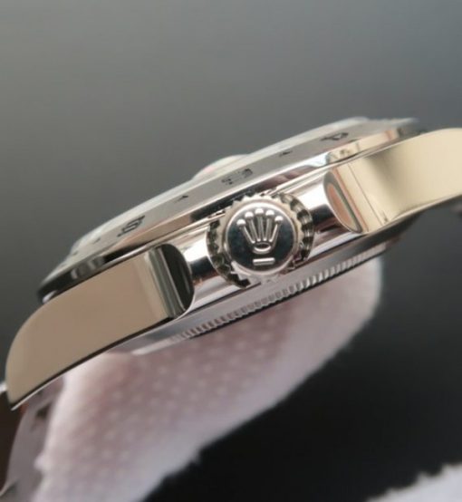Replica Rolex EXPLORER II 42mm 216570 Noob White Dial A3187 - Image 4