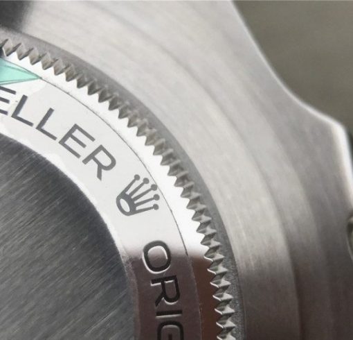 Replica Rolex Sea-Dweller 2017 Baselworld 126600 ARF 904L Bracelet A2824 - Image 12