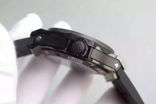 Replica Hublot Big Bang Tourbillon PVD Black Textured Dial Black Rubber Strap - Image 5