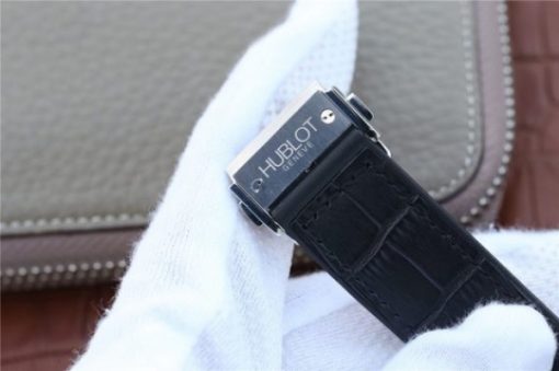 Replica Hublot Classic Fusion Tourbillon 42mm TF RG Bezel Skeleton Dial Black Gummy Strap A23J - Image 8