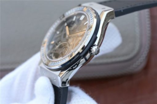 Replica Hublot Classic Fusion Tourbillon 42mm TF Skeleton Dial Black Gummy Strap A23J - Image 8