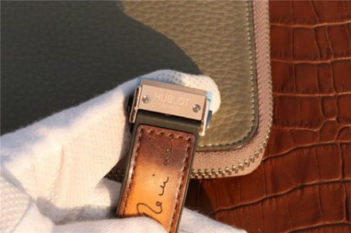 Replica Hublot Classic Fusion 45mm RG Berluti Scritto Brown Leather Dial Gummy Strap A2892 - Image 7