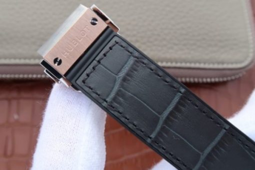 Replica Hublot Classic Fusion 42mm RG JJF Black Dial Gray Gummy Strap A2892 - Image 7