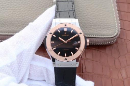 Replica Hublot Classic Fusion 42mm RG JJF Black Dial Gray Gummy Strap A2892