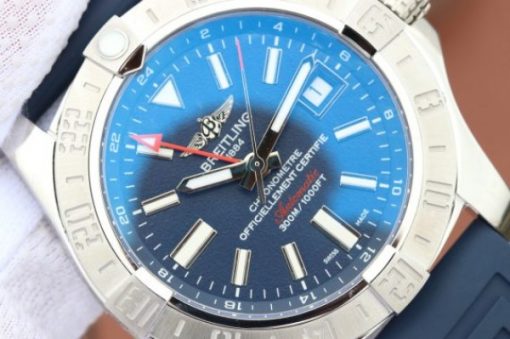 Replica Breitling Avenger GMT SS GF Blue Dial Blue rubber Strap A2836 - Image 2
