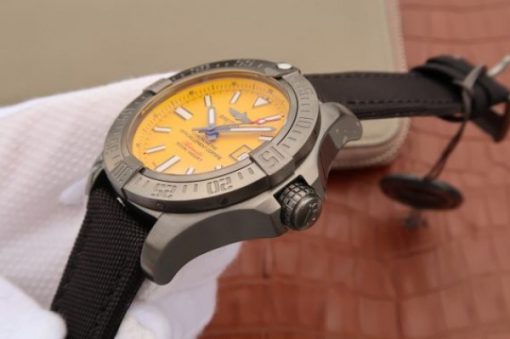 Replica Breitling Avenger II Seawolf PVD GF Yellow Dial Black Nylon Strap A2824 - Image 4