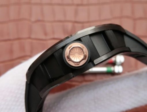 Replica Richard Mille RM 052 Skull Watch Black Ceramic Skeleton Dial Black Rubber Strap 6T51 - Image 4