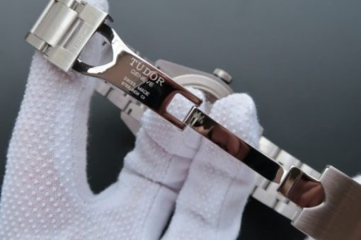 Replica Tudor Heritage Black Bay ZF Bracelet Red A2824 V7 - Image 7